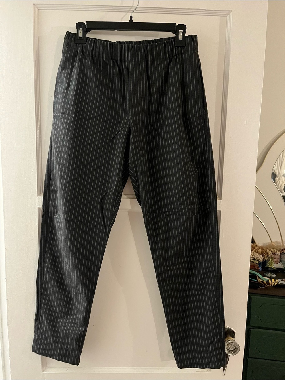 Club Monaco Black Pinstripe Elastic-Waist Dress Pants
